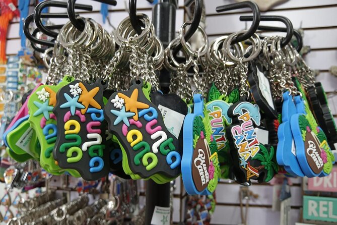 Guided Souvenir Shopping Tour in Punta Cana - Pickup, Shuttle Ride, and the Return Trip: Simple in Theory, Shared in Practice