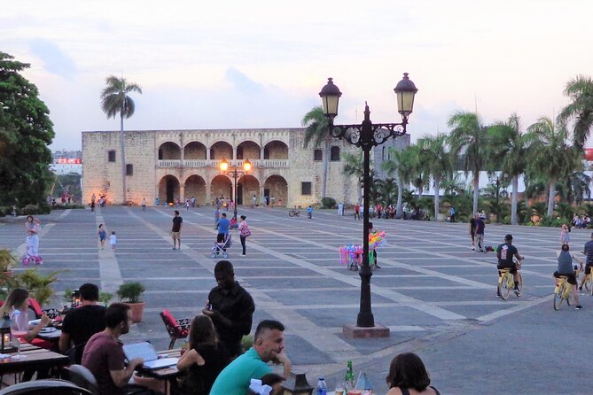 Guided Tour in the Colonial Zone of Santo Domingo - A 3-hour Colonial Zone route that actually helps you orient
