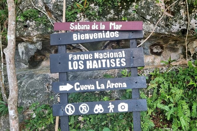 Haitises National Park with Paraiso Caño Hondo & Montaña Redonda - The Cave Expedition: A Hands-on Nature Moment