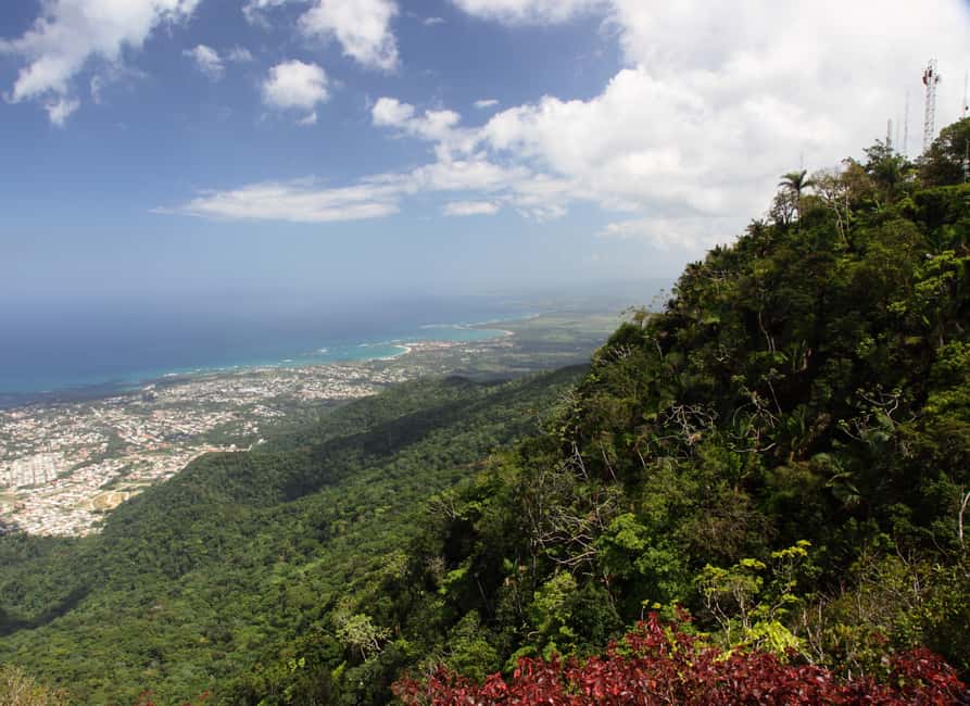 Half Day Private City Tour of Puerto Plata - Paseo de Doña Blanca and Umbrella Street: the pink photography corridor