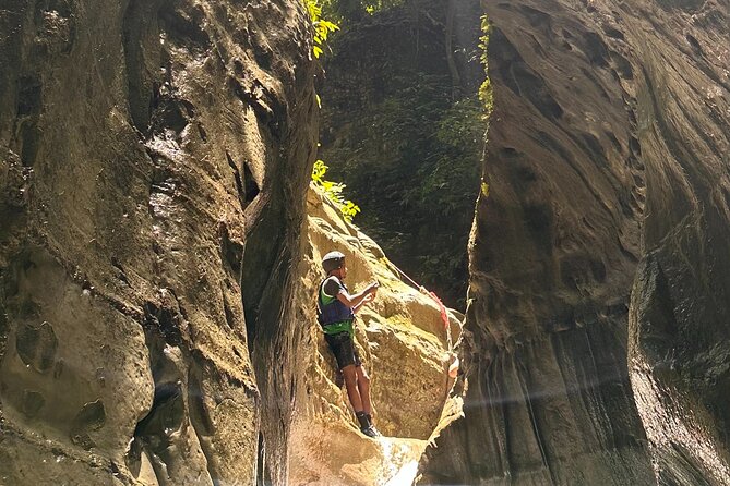 Hiking the 27 Waterfalls of Damajagua Tour from Santo Domingo - The early 6:00 am start, and why it matters