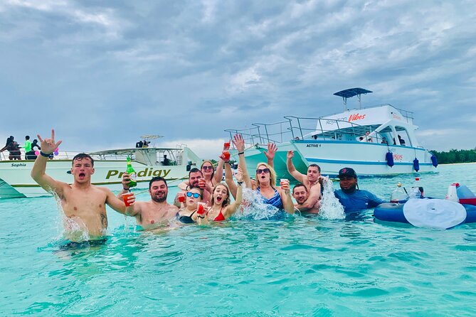 Hip Hop adult only Party Boat with Unlimited drinks& sand-bar - Pickup timing, waivers, and avoiding the classic time-waster