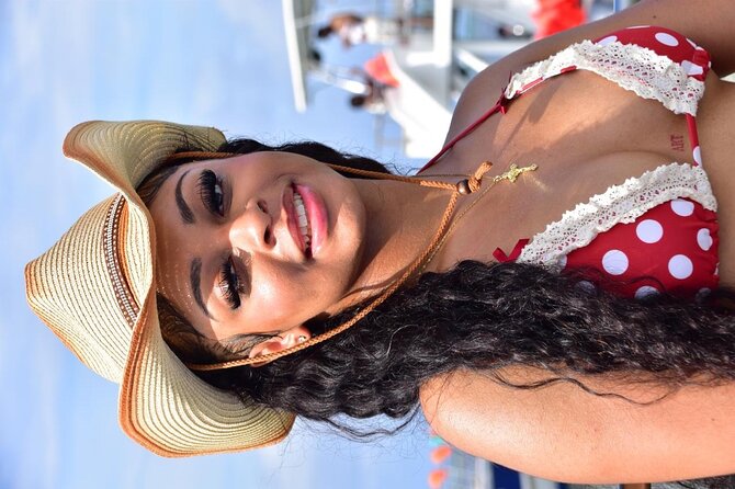 Hip Hop Adult Only Party Boat with Unlimited drinks & Sandba stop - Price and Value: When $52 Feels Like a Win