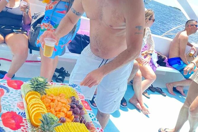 Hip Hop Beat and Live Dj Adults Only Party Boat and Free drinks - The Natural Pool party stop with open bar in the water