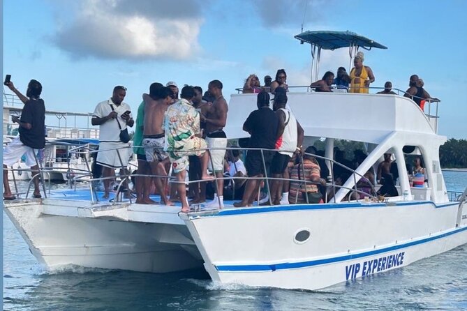 Hip-Hop Party Boat with Dj Live Adults Only and Unlimited Drinks - Price and what you really get for $65