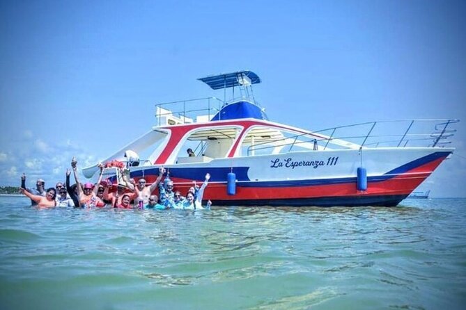Hip Hop solo para adultos PartyBoat con Bebidas ilimitadas y Bar - Snorkeling session: quick and fun, not a long training class