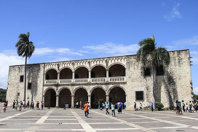 Historical Santo Domingo Day Trip from Punta Cana - Alcazar de Colon: Spanish colonial details you can actually enter