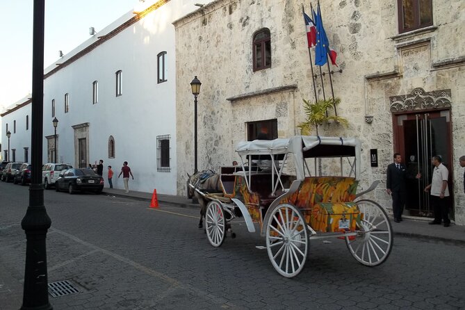 Historical Tour of Santo Domingo and 3 eyes Caves with Lunch - Amber World Museum: The One Stop That’s Easy to Love