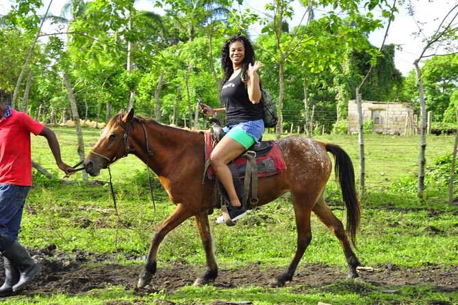 Horseback Riding in the Dominican Jungle - The guide, safety vibes, and why names matter