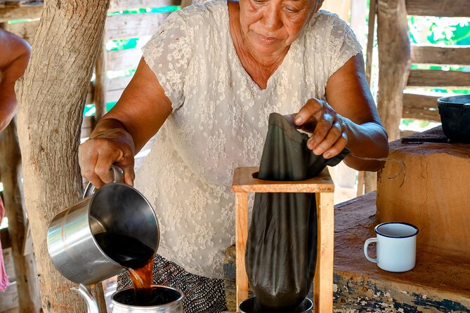 Immerse in Dominican Culture: Private Community Tour - Where Coffee Culture Starts: The Typical Rural Home Visit