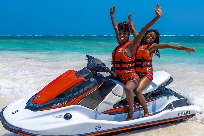 Jet Ski & Zip line splash in punta cana - Donut Ride plus obstacle circuits: more variety, less boredom