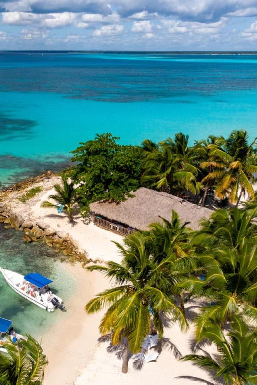 La Romana: Saona Island for Norwegian Sky Cruise Passengers - El Peñon cliff and Taíno info: more than a quick photo