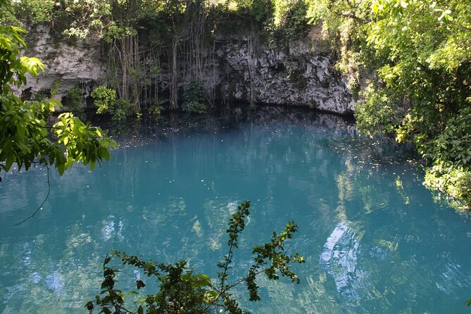 Local Excursion Blue Laguna el dudu - The beaches and lagoon time feel connected, not random