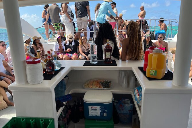 Luxury Hip Hop Boat Party–Drinks, Music, and the Best Vibes in PC - Snorkeling Gear and Life Jacket: A Good Reason to Lighten Your Load