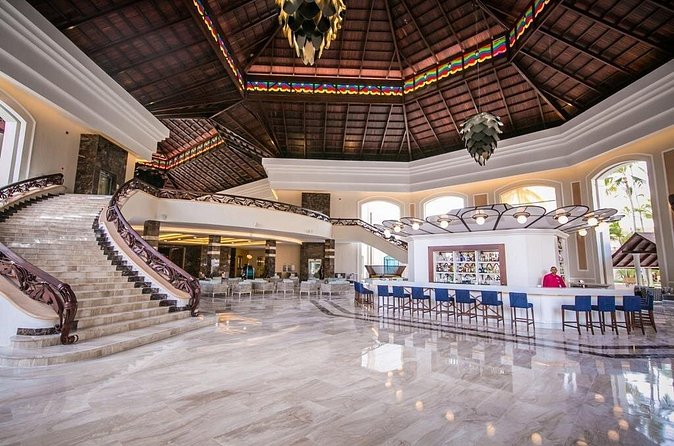 Majestic Mirage - Round Trip Shuttle - Punta Cana Airport - The Main Trade-Off: Pickup Timing Can Vary