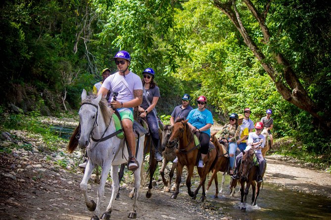 Mega Extreme Adventure: Horseback Riding, Ziplining and more - Photos and souvenirs: where to spend, and where to skip