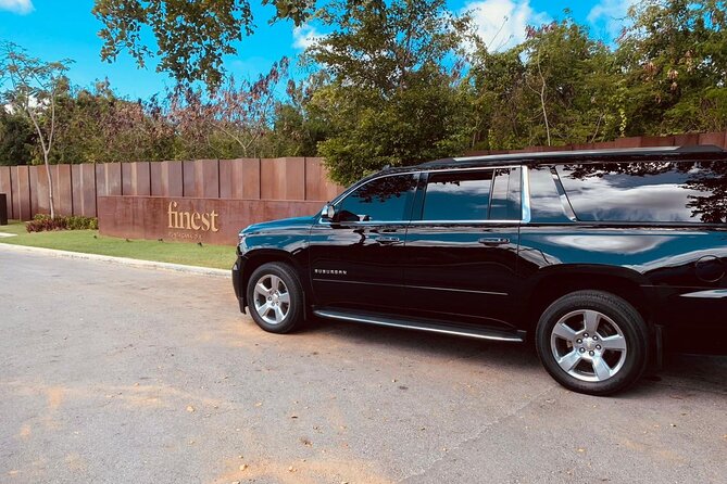 Paradise on Wheels: Suburban Premiere in Punta Cana - Round Trip - Paradise on Wheels in Punta Cana: a luxury transfer that keeps you in control
