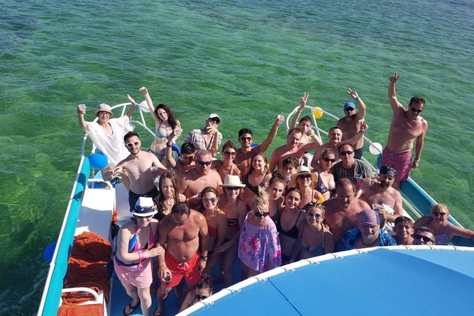 PARTY BOAT Punta Cana - Music and Entertainment: Fun When It Works, Plan for Glitches