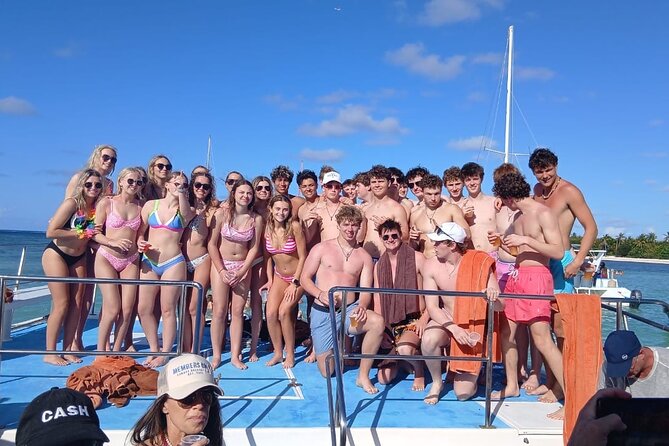 Party Booze Boat Fiesta Sand Bar-Snorkeling-Music-Drinks-Dancing - Who this tour fits best, and who should skip it