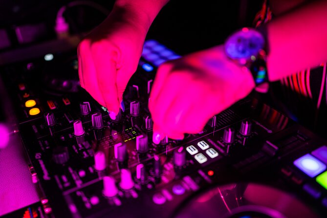 Party Bus Rental - Value Check: $900 Per Group for Up to 15 People