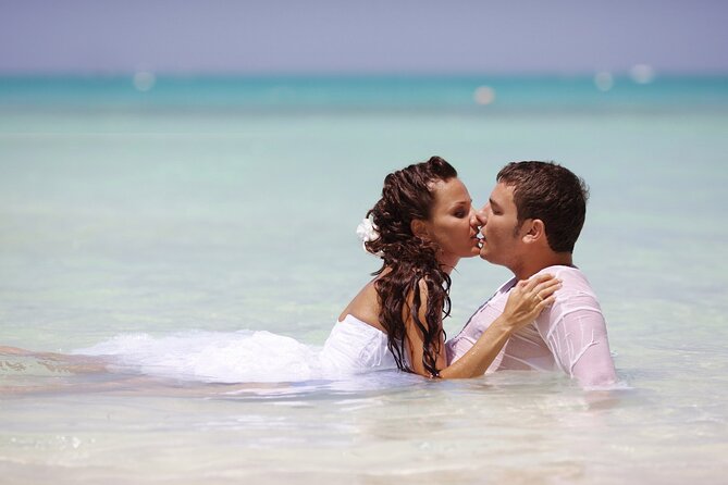 Photographer in Punta Cana, professional photo shoot - Delivery timing: plan for editing, not instant gratification