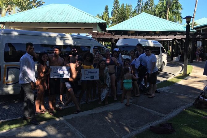 Private airport transfer to Breathless Punta Cana Resort & Spa - Finding Your Driver at PUJ: The Name Sign System