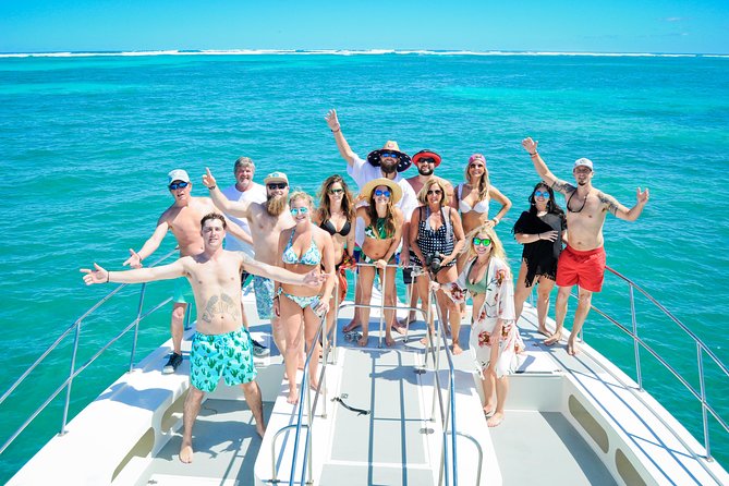 Private Catamaran Booze Cruise & Snorkeling - Pickup at Bávaro Beach: what to expect for your Punta Cana timing