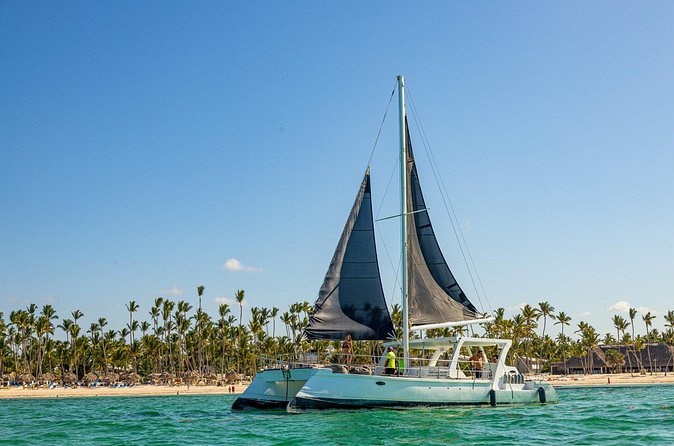 Private Catamaran + Private Parasailing - up to 20 passengers - Private group size up to 20, and what that means for your day