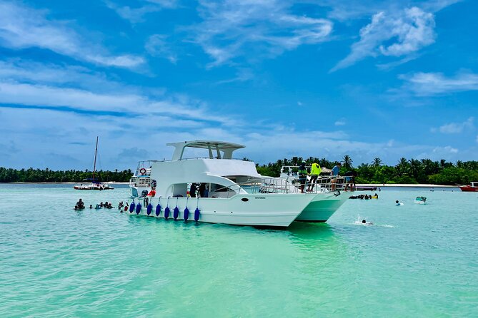Private Catamaran with Sound system, Slide, Open bar & Snorkeling - Key things to know before you go