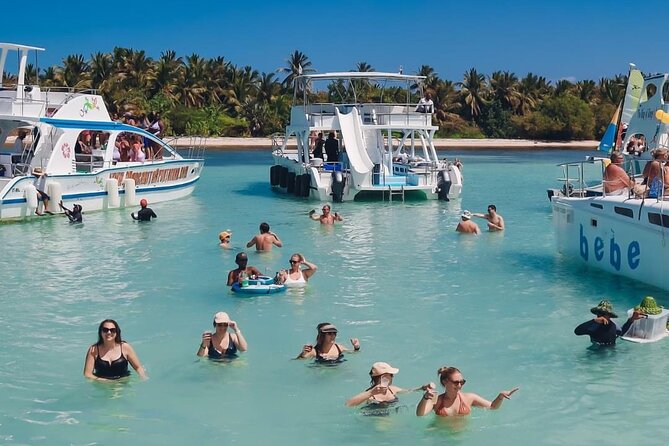 Private Luxury Charter Punta Cana Bavaro - Stop 4, Bavaro Reef Natural Pool: Floating Bar, Waist-Deep Water, Music