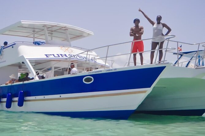 Private Luxury Charter Punta Cana Bavaro - Snacks and Drinks: What’s Included On Board