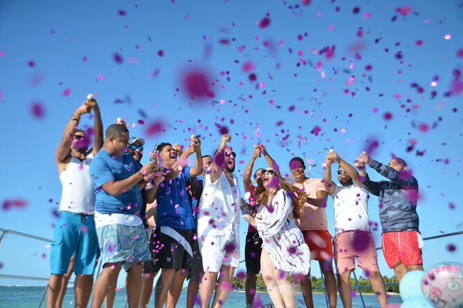Private Party Boat Cruise: Sound System, Open Bar, Natural Pool - Photos on the boat: plan for the extra cost