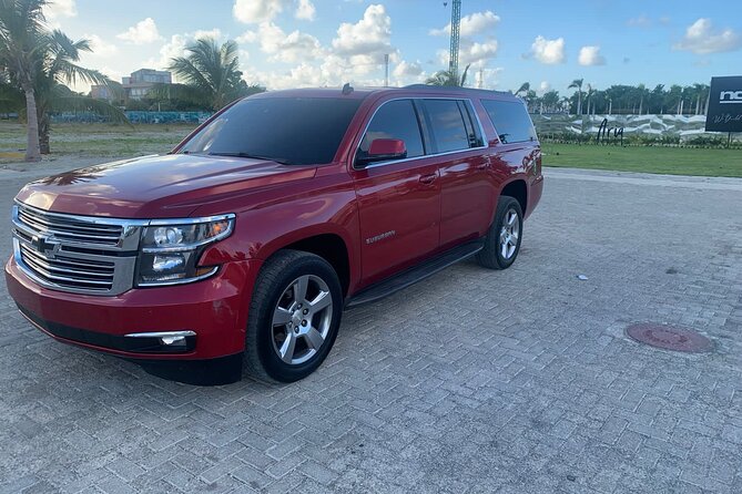 Private Punta Cana airport (PUJ) SUV Transfers to Romana & Bayahibe Hotels. - Finding Your Driver at PUJ Exit Hall Without the Taxi Hunt