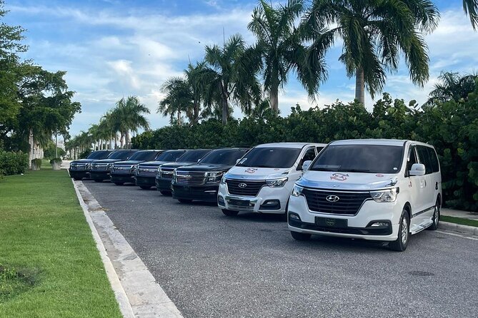 Private Punta Cana Airport Transfer from Hotels to Uvero Alto - Possible drawback to plan for: matching the pickup steps