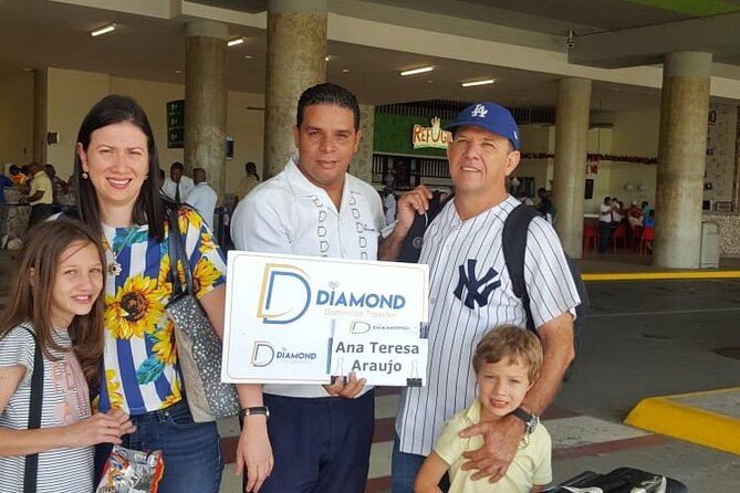 Private Transfer between Punta Cana Airport and Bavaro - Private-car comfort in the real world: drivers, vehicle types, and safety