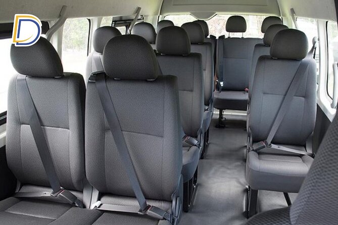 Private transfer between Punta Cana airport and Riu hotel - Luggage Limits, Child Seats, and Practical Comfort Rules