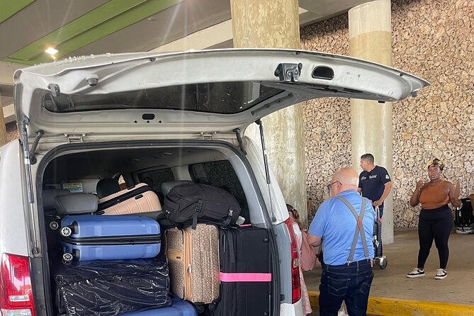 Private Transfer from Punta Cana Airport to Hotels - Round-trip simplicity from airport to hotel and back