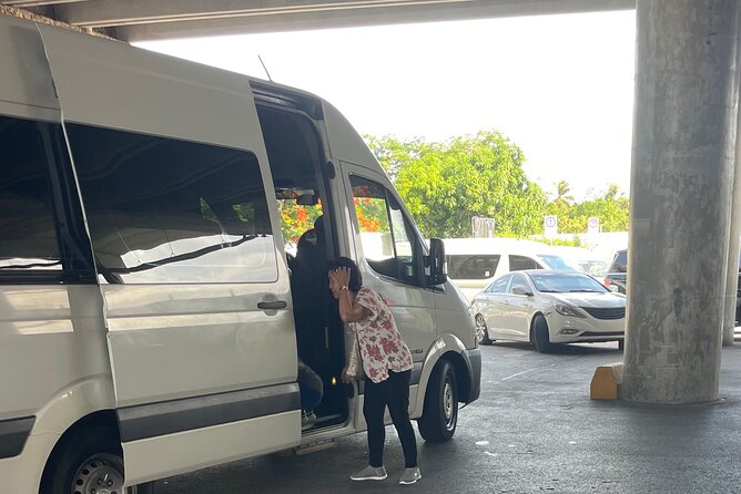 Private Transfer from Punta Cana Airport to Hotels - Best for couples, families, and anyone who hates transport surprises
