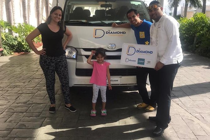 Private Transfer Punta Cana Airport - Puerto Plata Hotels - What you actually get in the vehicle: Wi-Fi, water, and clean rides