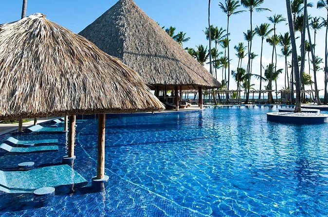 Private Transfer Punta Cana Airport to/from Barcelo Bavaro Beach - Arrival Day Step-by-Step at Punta Cana Airport (PUJ)