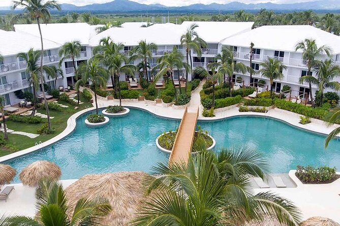 Private Transfer Punta Cana Airport to/from Excellence Punta Cana - Inside the ride: air-conditioning, clean vehicles, and safe driving