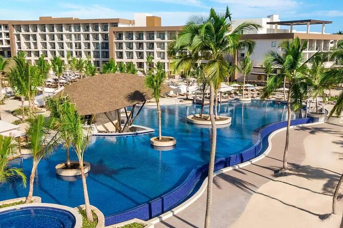 Private Transfer Punta Cana Airport to/from Hyatt Ziva - A Stress-Free PUJ to Hyatt Ziva Drive