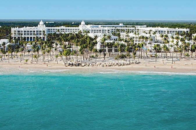 Private Transfer Punta Cana Airport to/from Riu Palace Bavaro - Return pickup at Riu Palace Bávaro for your flight