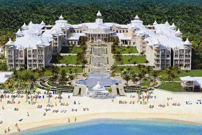 Private Transfer Punta Cana Airport to/from Riu Palace Macao - Key highlights at a glance