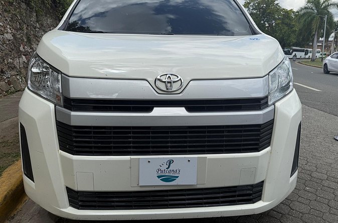 Private Transportation in Punta Cana - Communication and driver style: why Alexis and Joel keep showing up