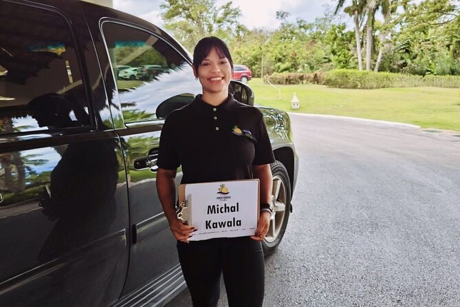Private Transportation to/from Punta Cana Airport and Hotels - The Ride Itself: Air-Conditioned Comfort and a Chauffeured Feel