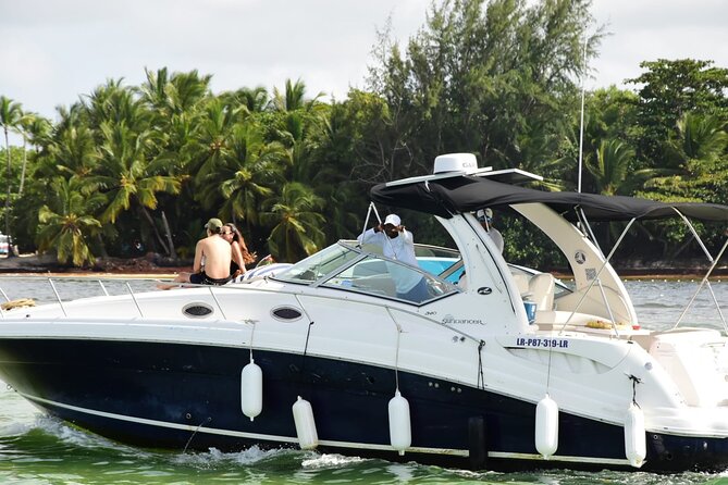 Private Yacht for Excursions in Punta Cana, Snorkeling and Booze - Private Yacht Privacy in Punta Cana: What Makes It Worth It