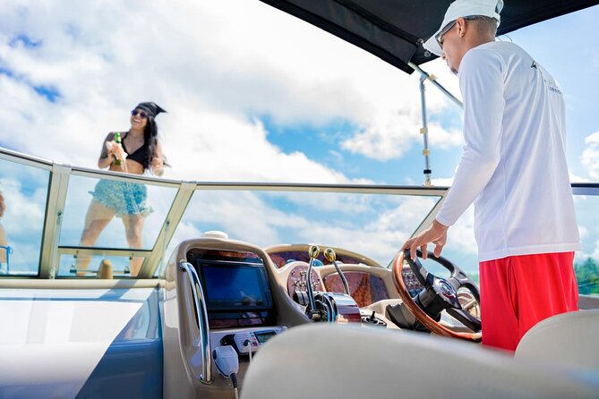 Private Yacht for Excursions in Punta Cana, Snorkeling and Booze - Stop 2 at Playa Los Corales: Short Snorkeling With Crew Support