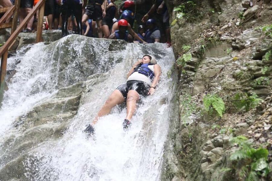 Puerto Plata: 27 Waterfalls Adventure with Traditional Lunch - Crowds, Timing, and Photo Realities at the Waterfalls