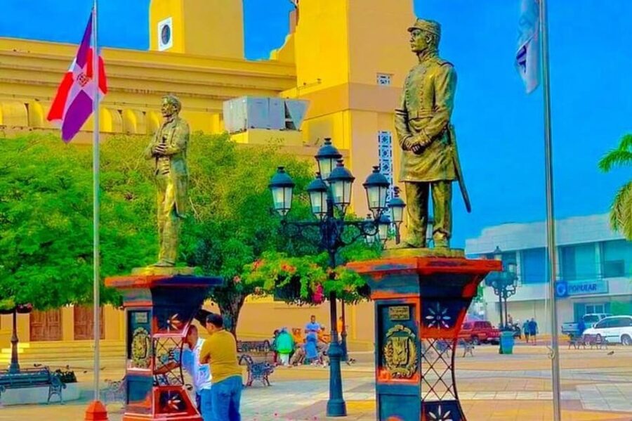 Puerto Plata: City Tour with Rum and Chocolate Factories - Independence Central Park and Puerto Plata Cathedral: where the city identity shows